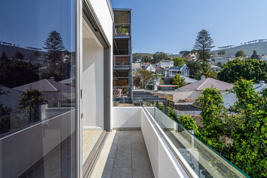 3 Bedroom Property for Sale in Tamboerskloof Western Cape